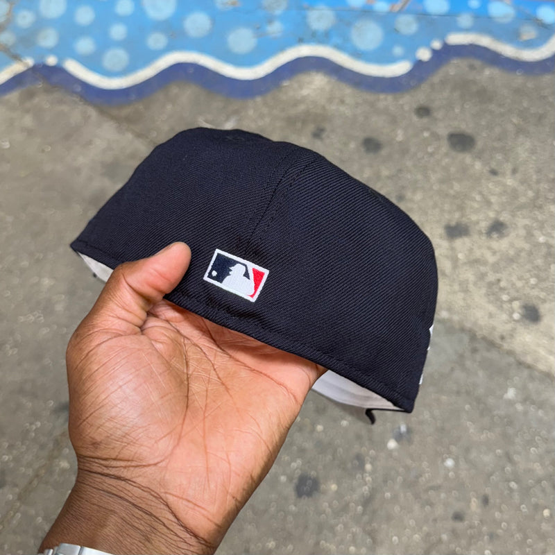 New York Yankees Navy Blue w/ Red Heart 1996 World Series