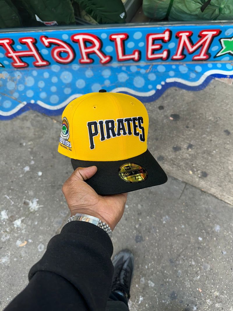 Pittsburgh Pirates Yellow and Black Script Three Rivers