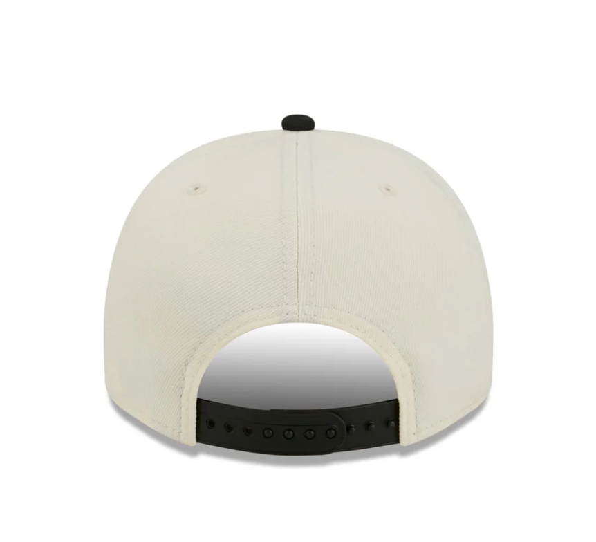Milwaukee Bucks HWC Chrome White 9FIFTY A-Frame Snapback
